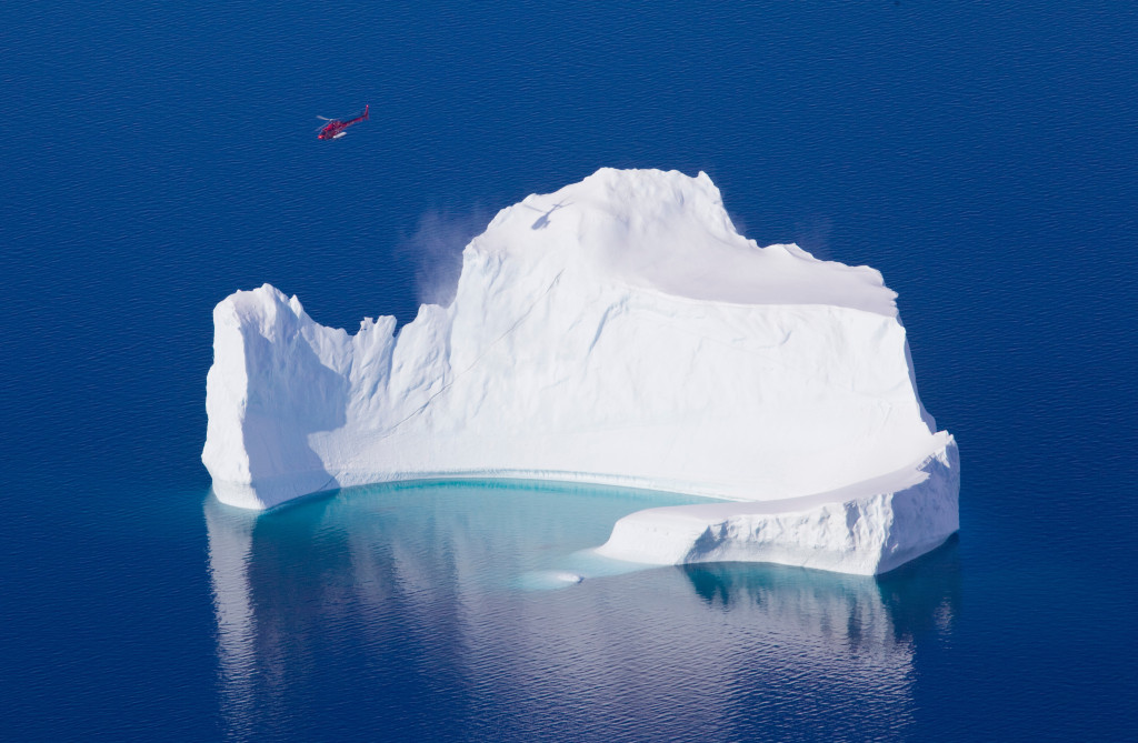 Heliskiing East Greenland ©Shinsetsu Photo