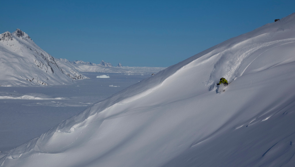 Heliskiing East Greenland ©Shinsetsu Photo