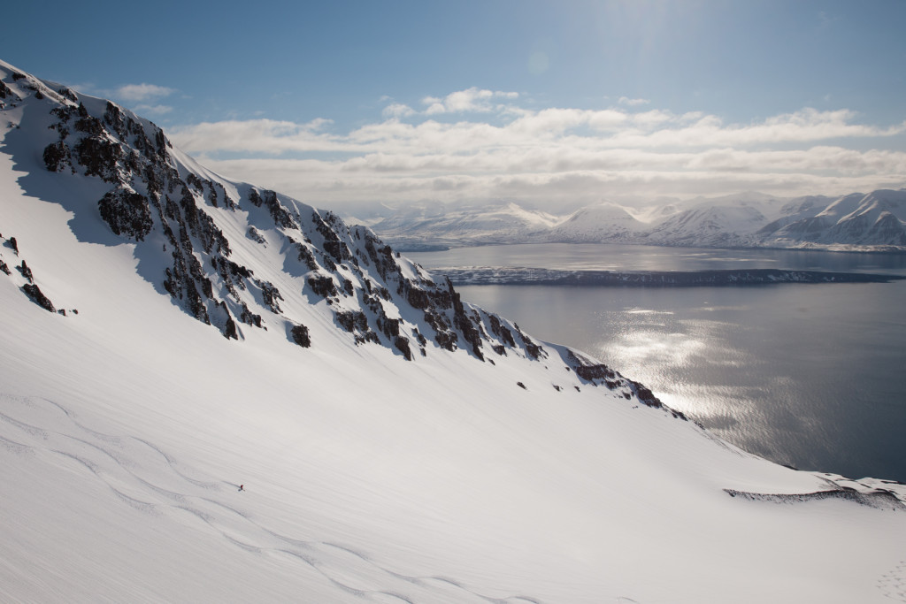 Heli Skiing in the Troll Peninsula